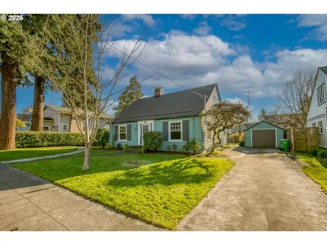 3724 SE Franklin Street Portland OR 97202