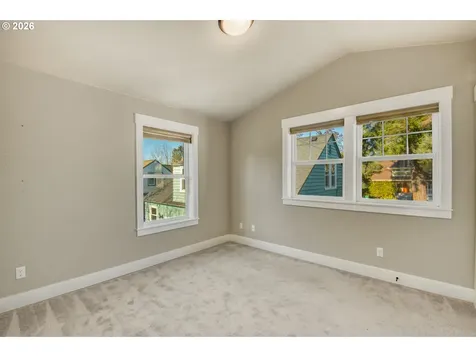 3724 SE Franklin Street Portland OR 97202