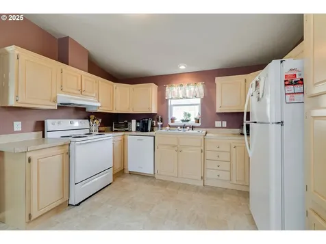 8750 SE 155th Avenue Happy Valley OR 97086