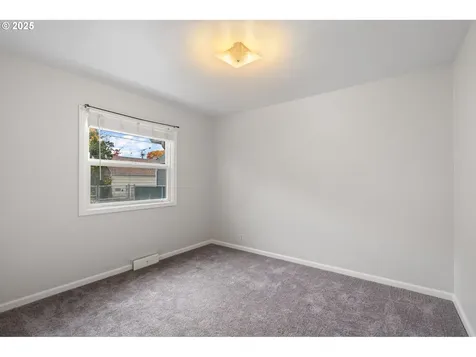 5016 N Harvard Street Portland OR 97203