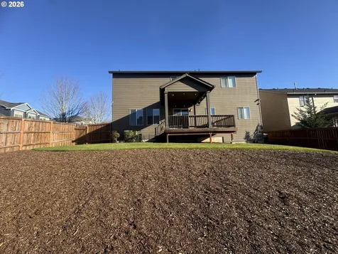 277 SW Mt Rainier Street Mcminnville OR 97128