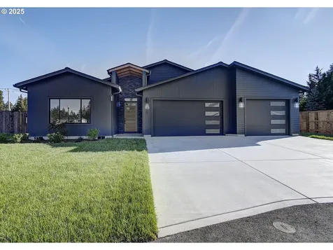 1211 NW 150th Street Vancouver WA 98685