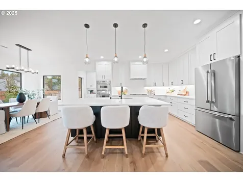 1211 NW 150th Street Vancouver WA 98685