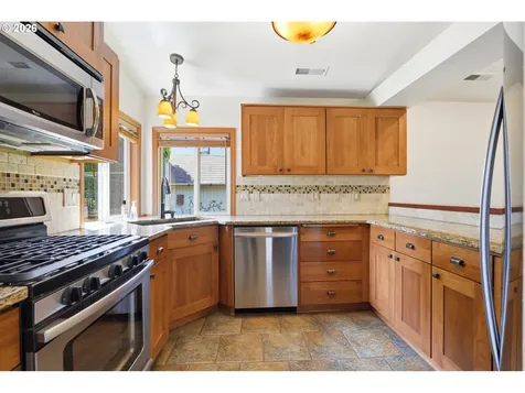 15014 SE Meadow Park Drive Vancouver WA 98683