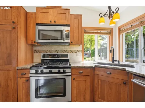 15014 SE Meadow Park Drive Vancouver WA 98683