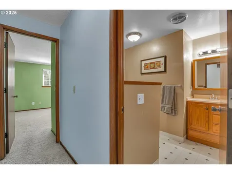 4420 NW 187th Avenue Portland OR 97229