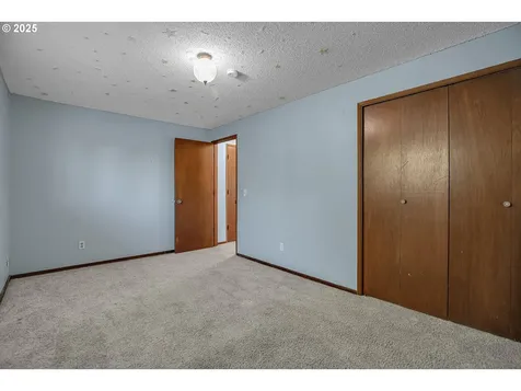 4420 NW 187th Avenue Portland OR 97229