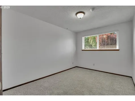 4420 NW 187th Avenue Portland OR 97229
