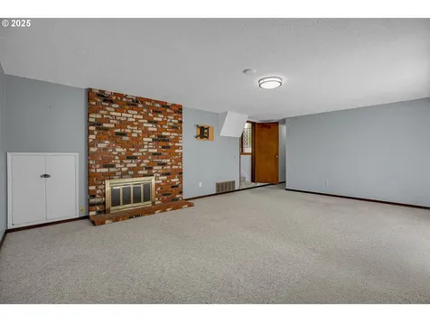 4420 NW 187th Avenue Portland OR 97229