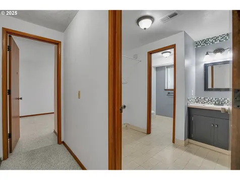 4420 NW 187th Avenue Portland OR 97229