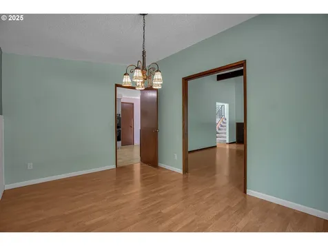4420 NW 187th Avenue Portland OR 97229