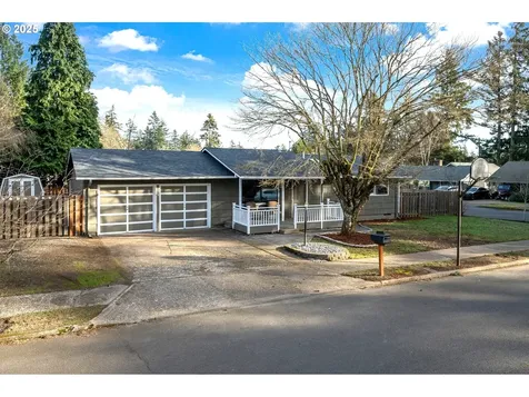 1522 SE 143rd Place Portland OR 97233