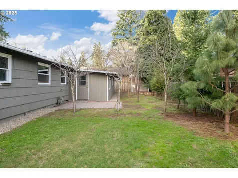 1522 SE 143rd Place Portland OR 97233