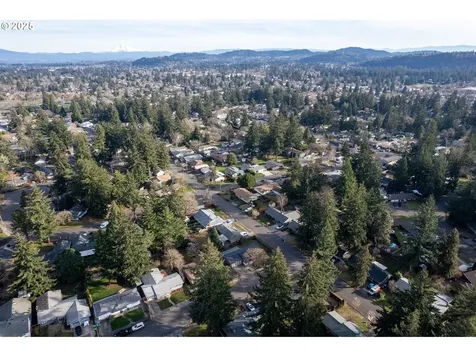 1522 SE 143rd Place Portland OR 97233
