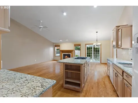 3321 SW Redfern Place Gresham OR 97080