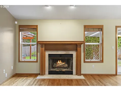 3321 SW Redfern Place Gresham OR 97080