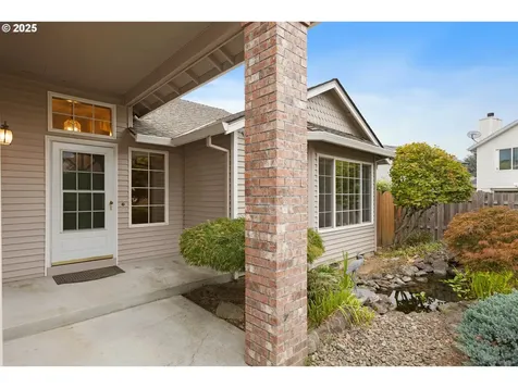 3321 SW Redfern Place Gresham OR 97080