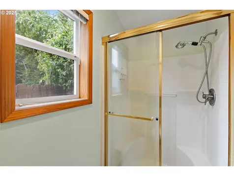 3321 SW Redfern Place Gresham OR 97080