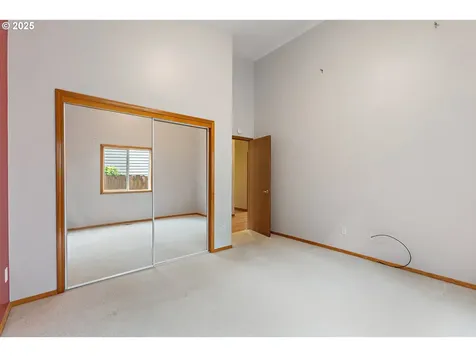 3321 SW Redfern Place Gresham OR 97080