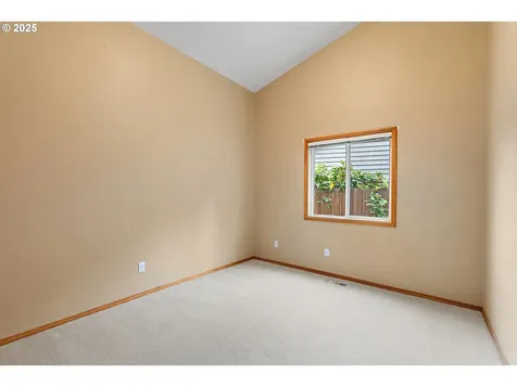 3321 SW Redfern Place Gresham OR 97080
