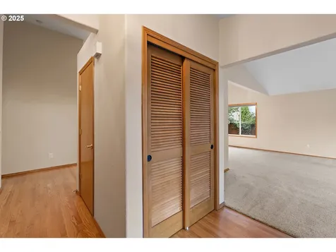 3321 SW Redfern Place Gresham OR 97080