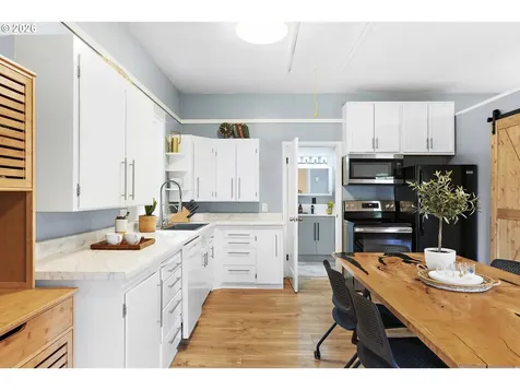 6832 Macleay Road SE Salem OR 97317