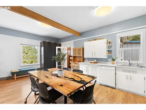 6832 Macleay Road SE Salem OR 97317