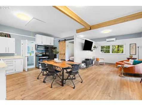 6832 Macleay Road SE Salem OR 97317