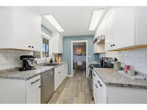 241 NE Azalea Drive Adair Village OR 97330