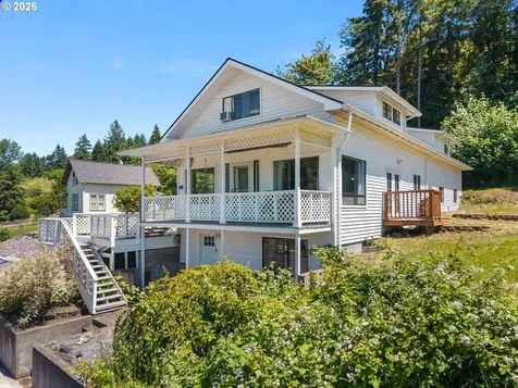 1122 SE 1st Street Winlock WA 98596