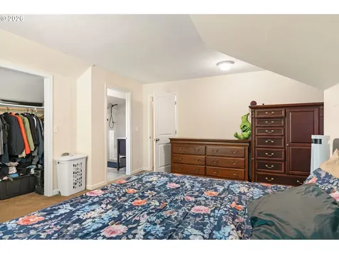 1122 SE 1st Street Winlock WA 98596