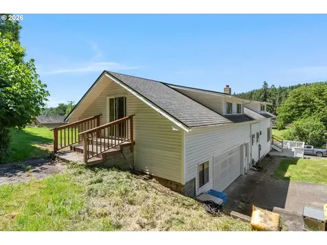 1122 SE 1st Street Winlock WA 98596