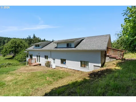 1122 SE 1st Street Winlock WA 98596