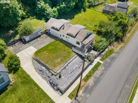 1122 SE 1st Street Winlock WA 98596