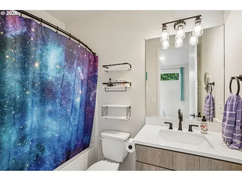 2646 SE 101st Avenue Portland OR 97266