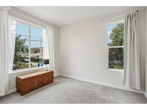 2646 SE 101st Avenue Portland OR 97266