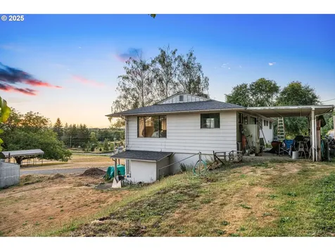 18513 NE 139th Street Brush Prairie WA 98606
