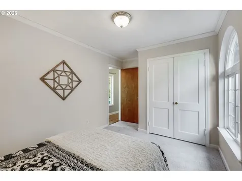3566 NE Maywood Place Portland OR 97220