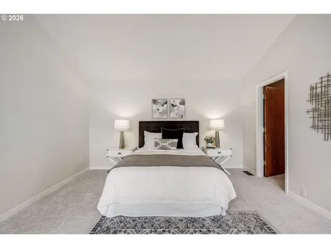 3566 NE Maywood Place Portland OR 97220