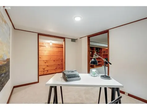 3566 NE Maywood Place Portland OR 97220