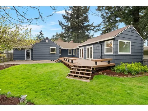 3566 NE Maywood Place Portland OR 97220