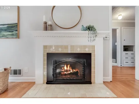 3566 NE Maywood Place Portland OR 97220