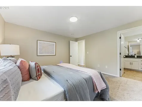 4024 SE 154th Place Portland OR 97236