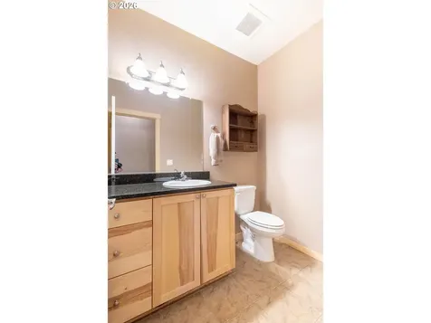 10503 I Avenue Island City OR 97850