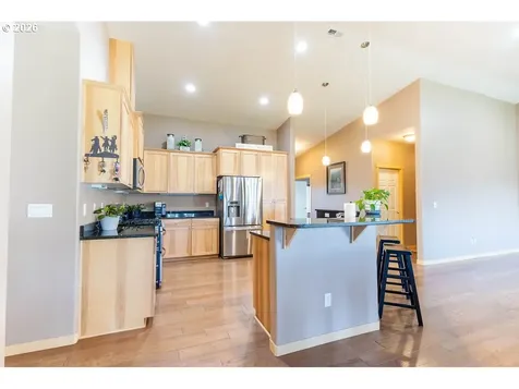 10503 I Avenue Island City OR 97850
