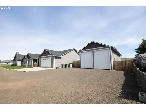 10503 I Avenue Island City OR 97850