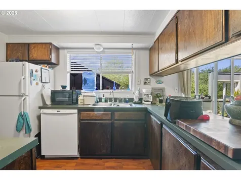 87615 20th Street Bandon OR 97411