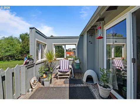 87615 20th Street Bandon OR 97411