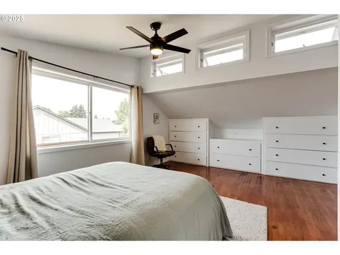 1350 Hughes Street Eugene OR 97402