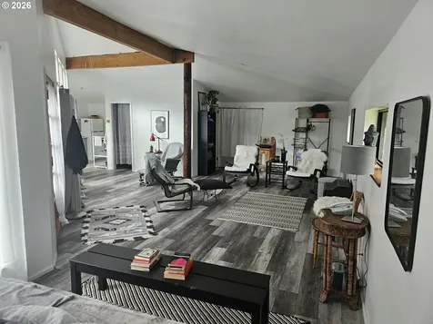 983 Snowden Road White Salmon WA 98672